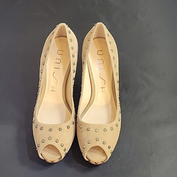 BRAND NEW UNISA PEEP TOE SUEDE WOMEN"S BLOCK STUDDED DETAILING PUMP - Picture 3 of 13
